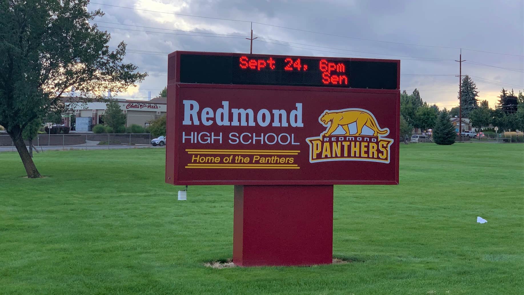 REDMOND HIGH SCHOOL Oregon ICES USA